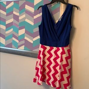 Super cute mini dress Size Large juniors